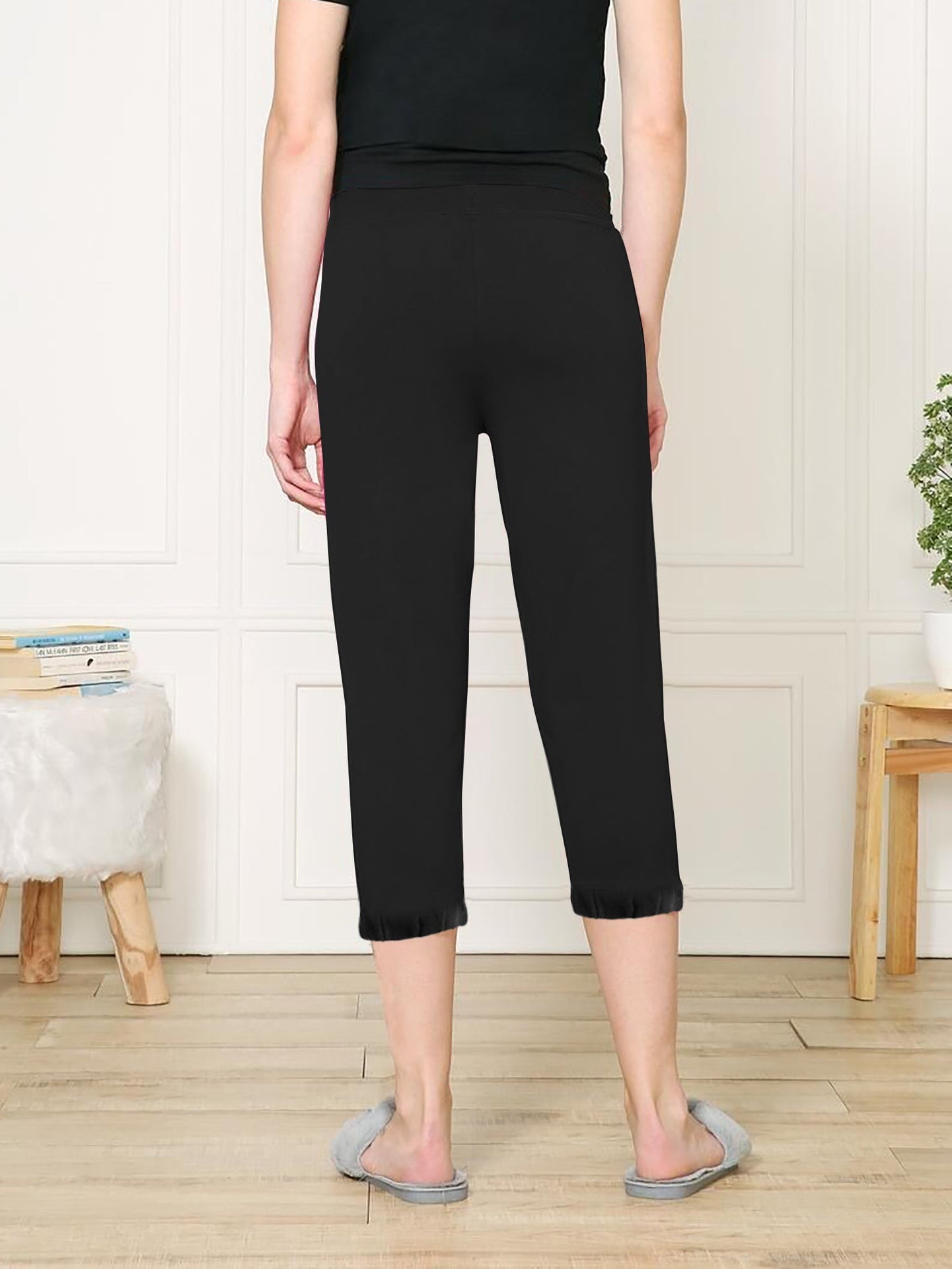 NYC Polo Fleece Gathering Bottom Capri For Ladies-Black-SP2002